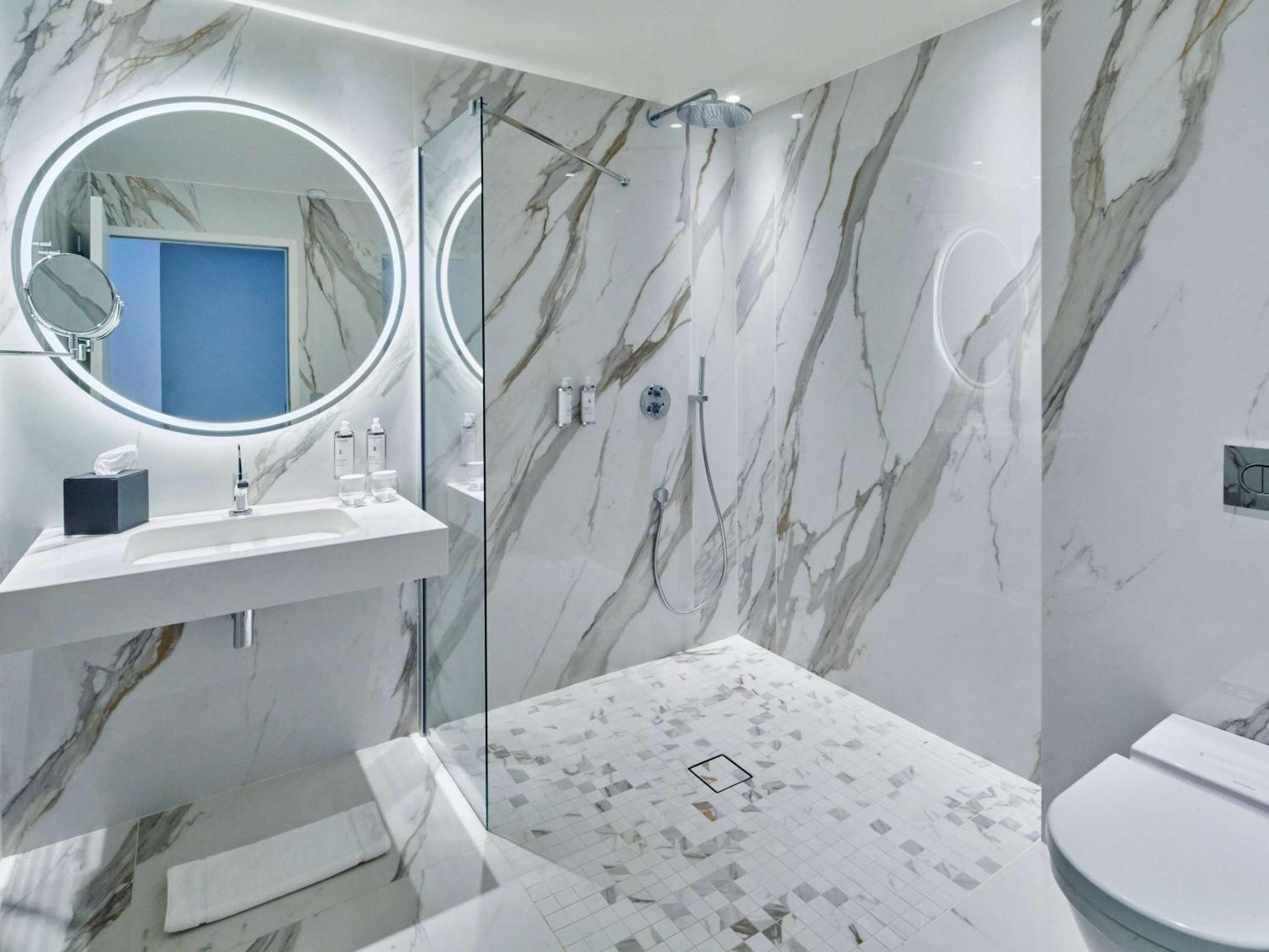 La Licorne Hotel & Spa Troyes - Mgallery Collection Bagian luar foto