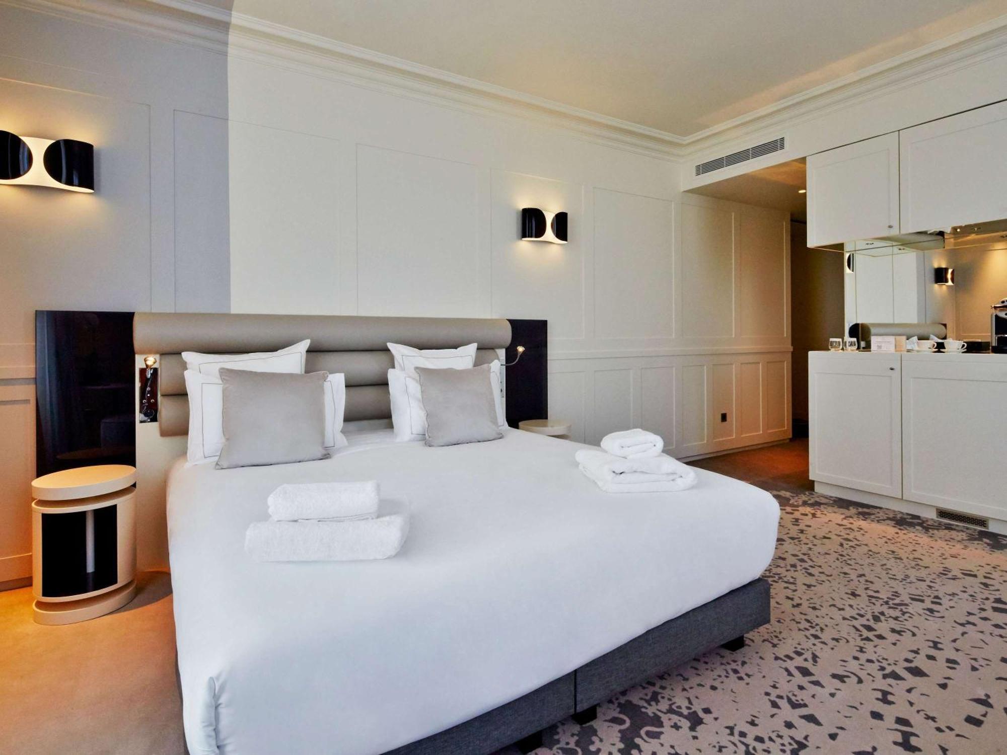 La Licorne Hotel & Spa Troyes - Mgallery Collection Bagian luar foto